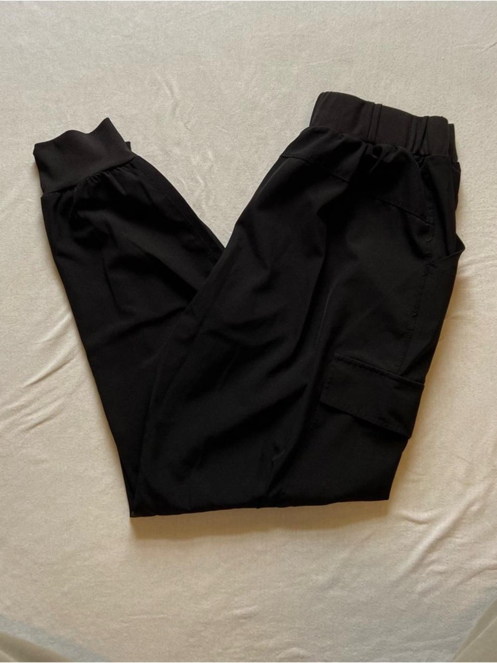 Lululemon Women’s Black Drawstring Jogger Pants - Picture 2 of 3